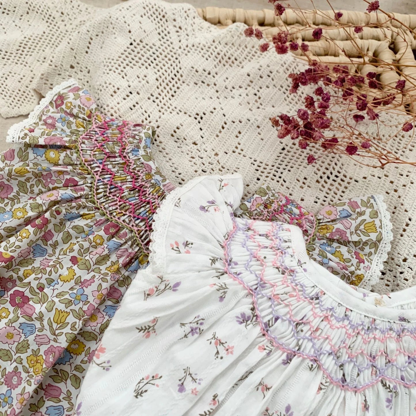 Smocked Ruffles Lace Girls Summer Beach Dress