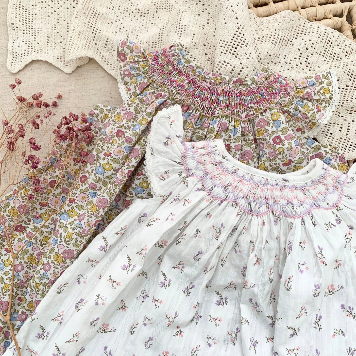 Smocked Ruffles Lace Girls Summer Beach Dress